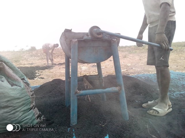 Clean Green Charcoal Briquettes 